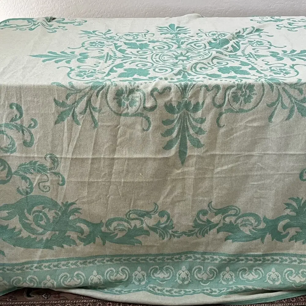 Superior King Bedspread 100